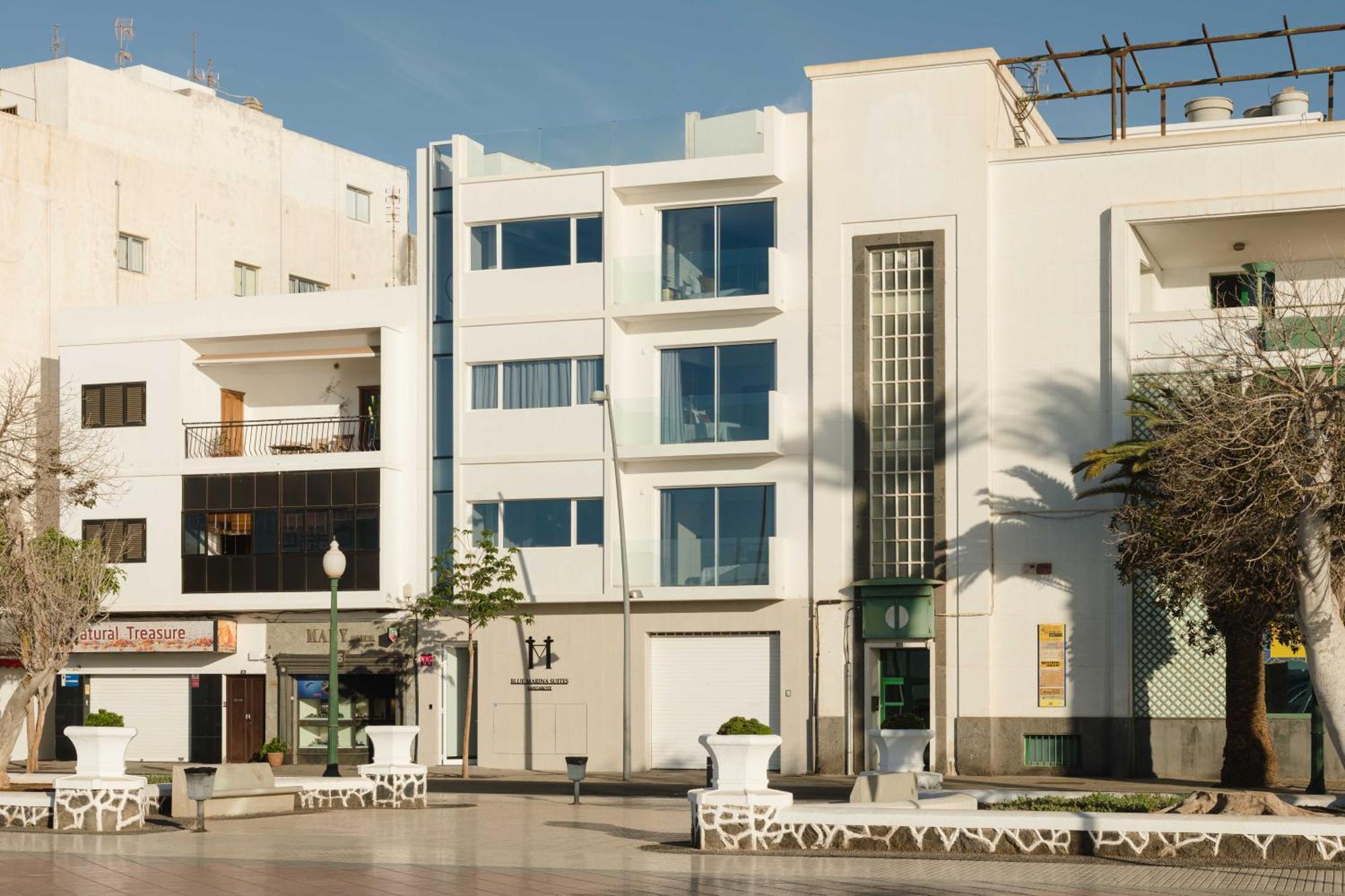 Blue Marina Suites - Boutique Apartments Arrecife  Dış mekan fotoğraf